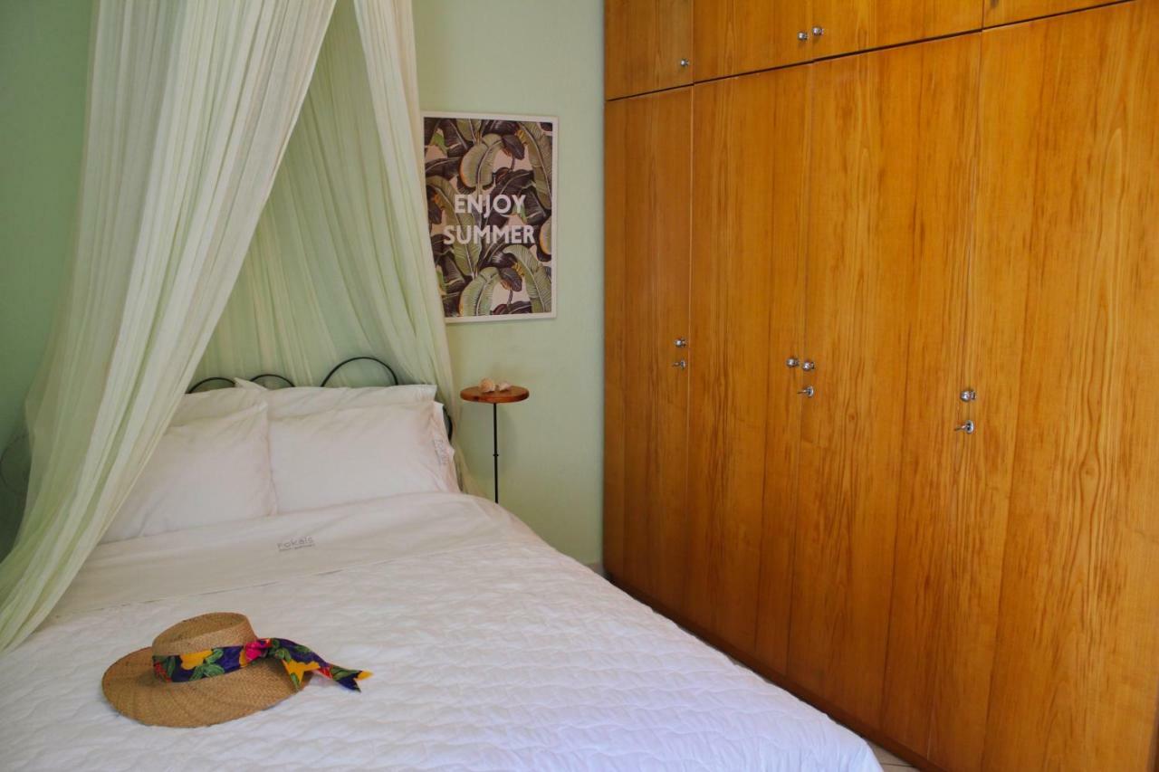 Fokais Beach Apartment Néa Fókaia Екстериор снимка