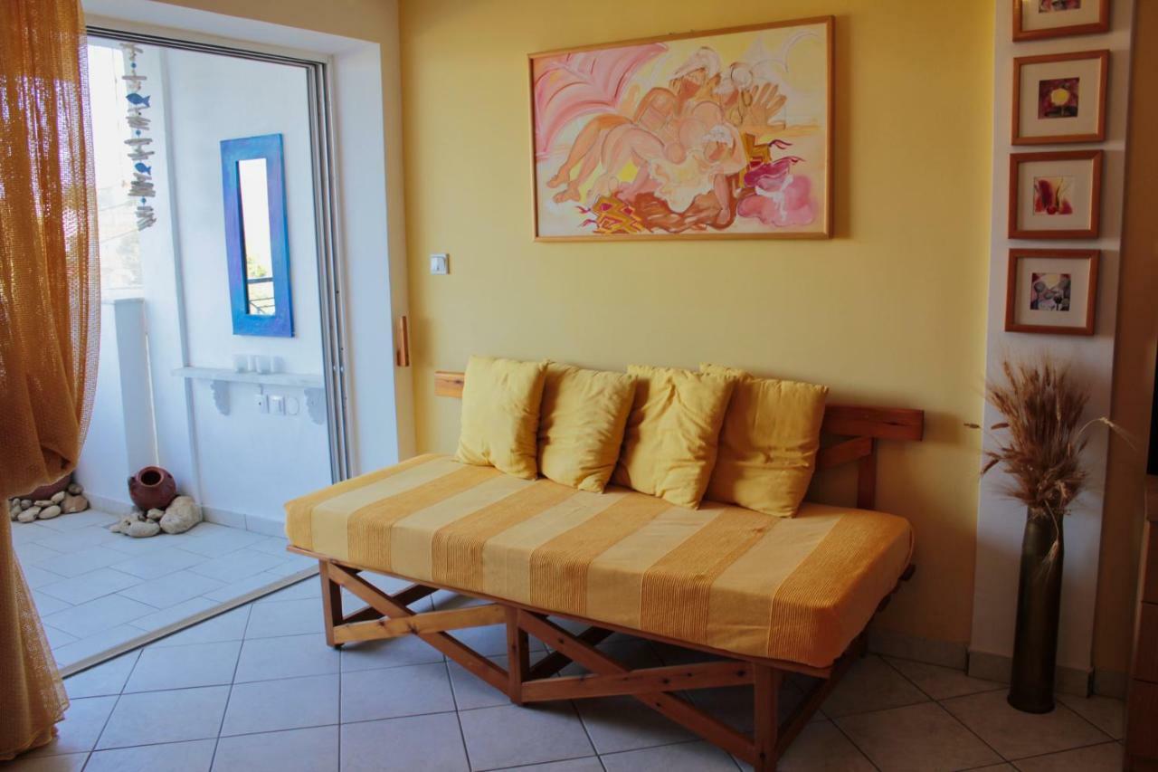 Fokais Beach Apartment Néa Fókaia Екстериор снимка